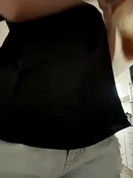 Morguisssz online show from 2, 11, 2025