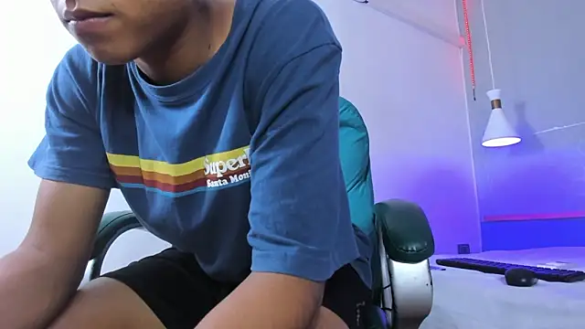 Jeffry wolvess online show from 3, 3, 2026