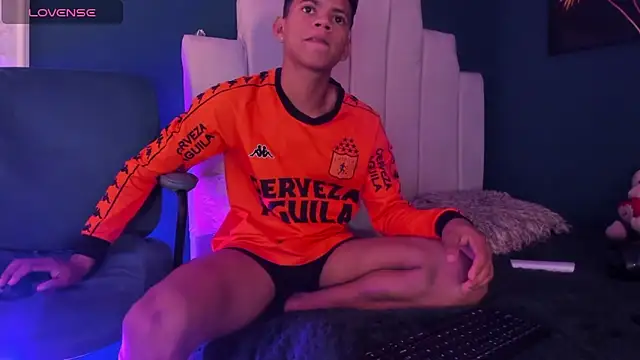 Jeffry wolvess online show from 3, 3, 2025