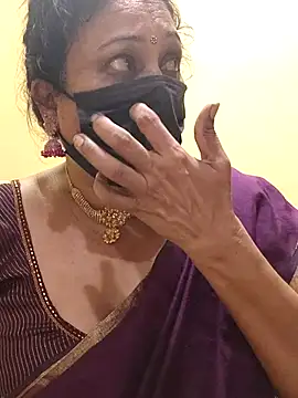 rekha naier online show from 2, 3, 2025