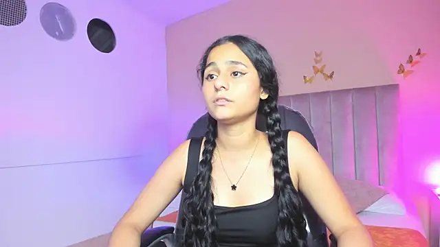 Giselle Roldan online show from 21, 4, 2026