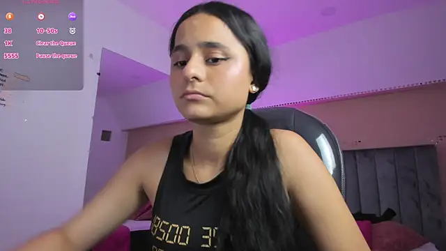 Giselle Roldan online show from 13, 4, 2026