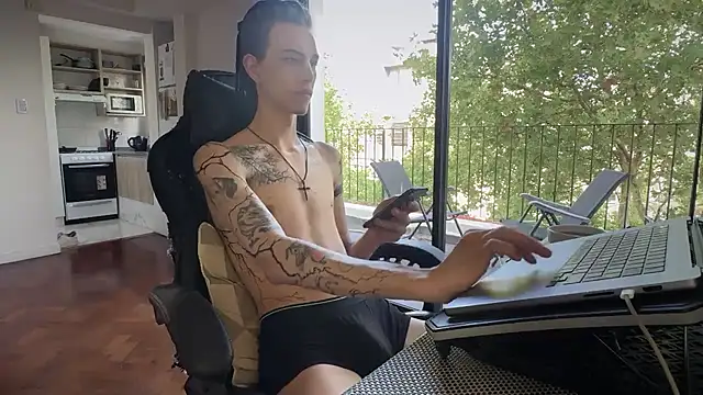 Den BlueXx online show from 8, 3, 2026