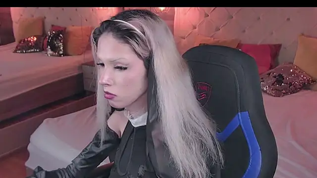 PamelamyDreamys online show from 3, 3, 2025