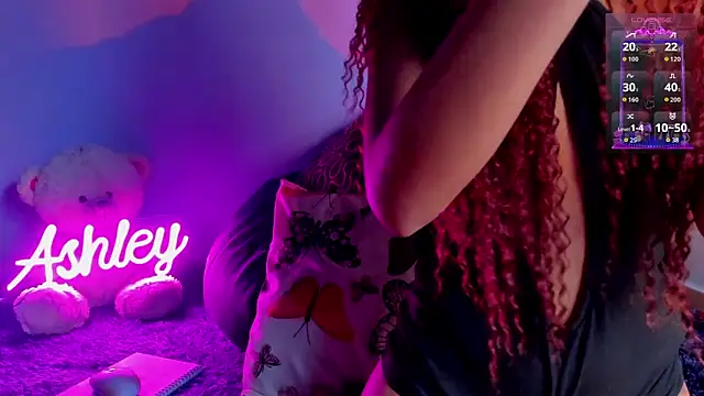 1Ashley  online show from 15, 11, 2025