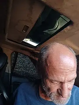 DatingProfile USA 43 str8 online show from 2, 12, 2025