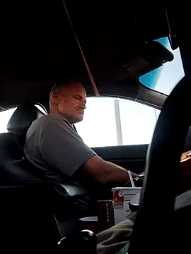 DatingProfile USA 43 str8 online show from 29, 11, 2025