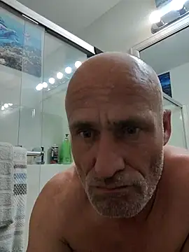 DatingProfile USA 43 str8 online show from 26, 2, 2025