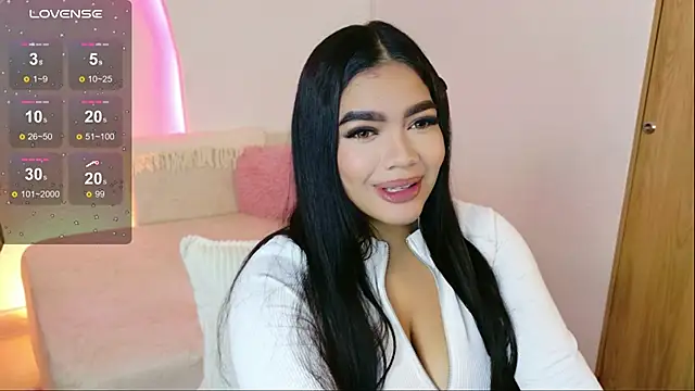 Snapshot of AllissonJames chatting on 9, 5, 2026 AllissonJames online show from 9, 5, 2026