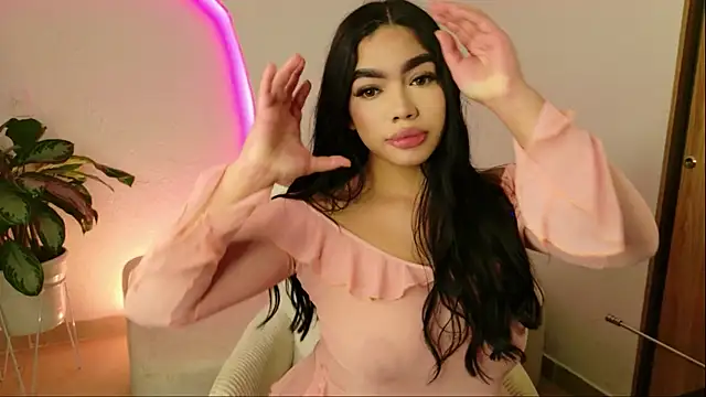 Snapshot of AllissonJames chatting on 29, 5, 2026 AllissonJames online show from 29, 5, 2026