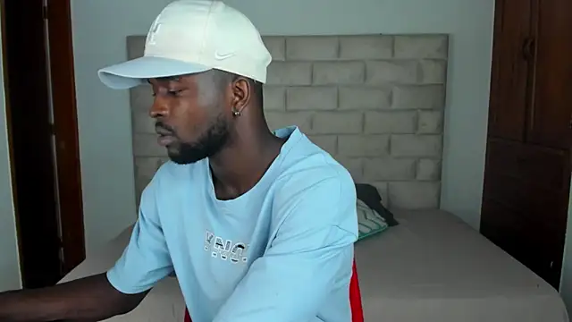 Dylan Taylor online show from 7, 11, 2025