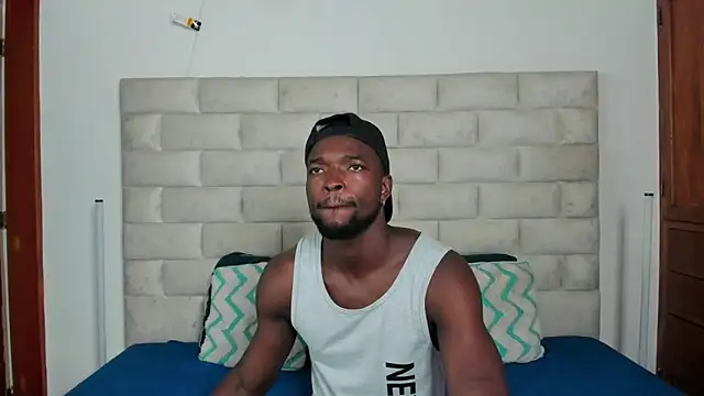 Dylan Taylor online show from 4, 12, 2025