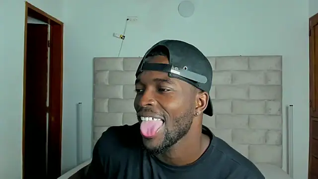 Dylan Taylor online show from 14, 2, 2026