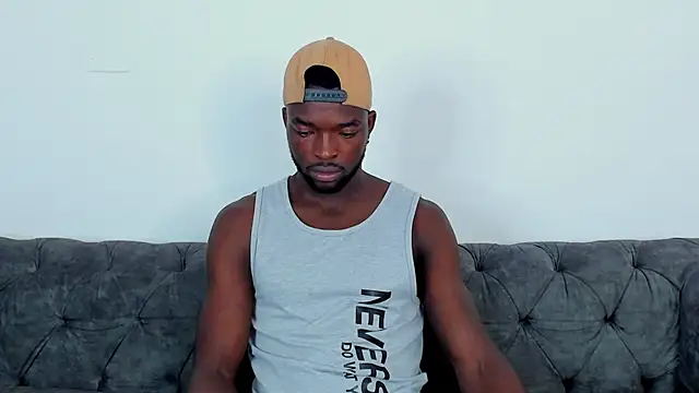 Dylan Taylor online show from 28, 10, 2025