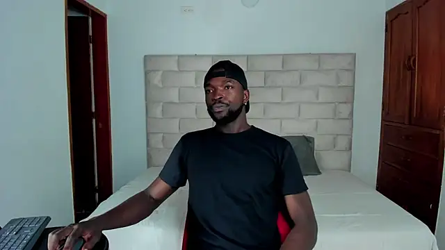 Dylan Taylor online show from 15, 11, 2025