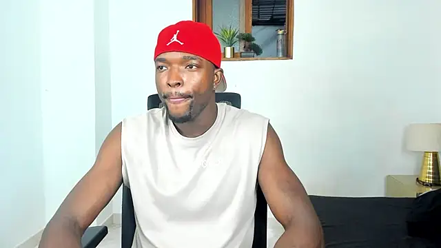 Snapshot of Dylan_Taylor chatting on 20, 7, 2026 Dylan Taylor online show from 20, 7, 2026