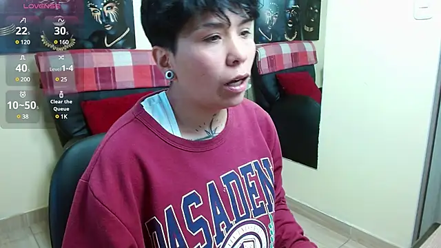 Snapshot of nato_evans chatting on 22, 1, 2025 nato evans online show from 22, 1, 2025
