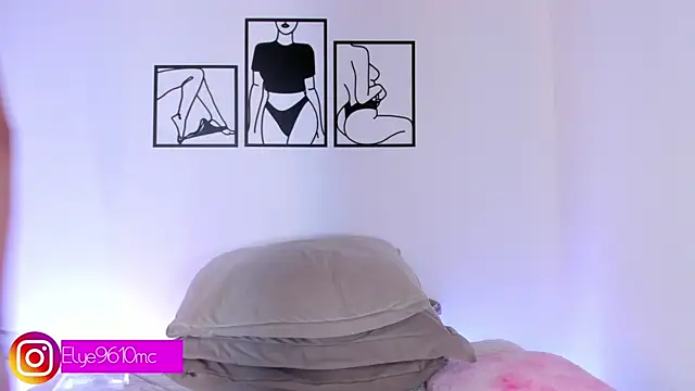 Snapshot of ellie_mcdonald chatting on 27, 5, 2026 ellie mcdonald online show from 27, 5, 2026