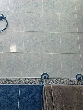 ellie mcdonald online show from 25, 10, 2025