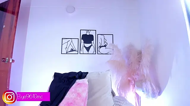 ellie mcdonald online show from 4, 4, 2026