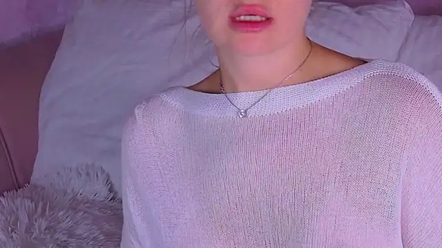 BeatriceEsmont online show from 8, 10, 2025