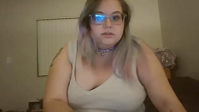 HoneyBear19 online show from 18, 1, 2025