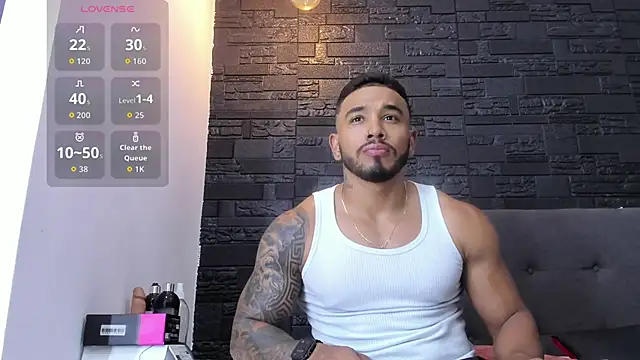 Snapshot of bruno_miller_ chatting on 27, 11, 2025 bruno miller online show from 27, 11, 2025