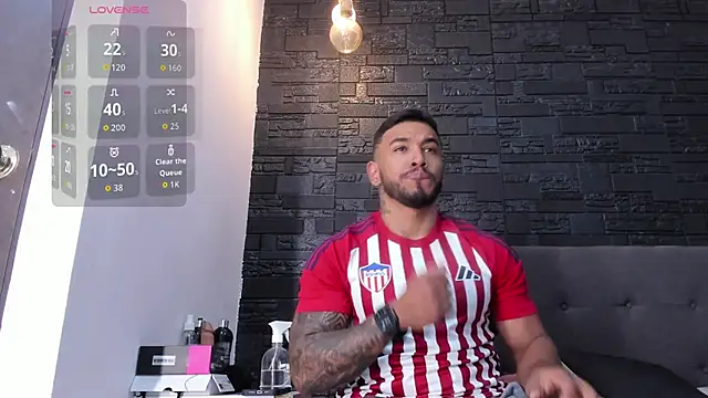 Snapshot of bruno_miller_ chatting on 23, 11, 2025 bruno miller online show from 23, 11, 2025