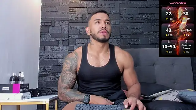 Snapshot of bruno_miller_ chatting on 23, 10, 2025 bruno miller online show from 23, 10, 2025