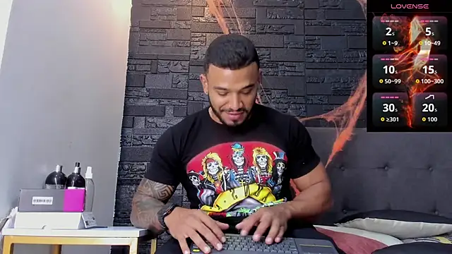 Snapshot of bruno_miller_ chatting on 26, 10, 2025 bruno miller online show from 26, 10, 2025