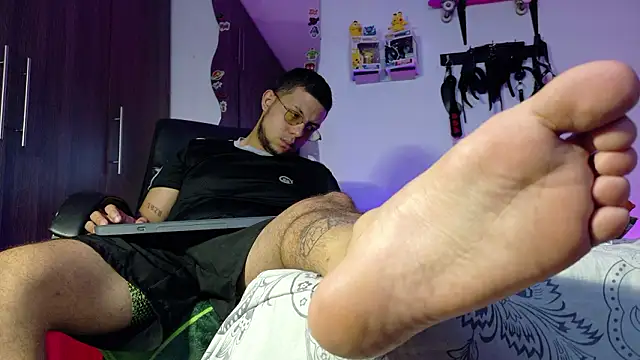 Nymphobuddies online show from 1, 3, 2026