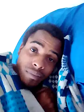 Bigote Big0357 online show from 17, 10, 2025