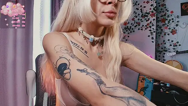 Snapshot of sweed_angel chatting on 11, 7, 2026 sweed angel online show from 11, 7, 2026