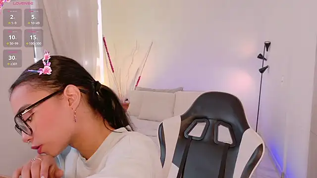 AnabelWolf online show from 14, 1, 2026