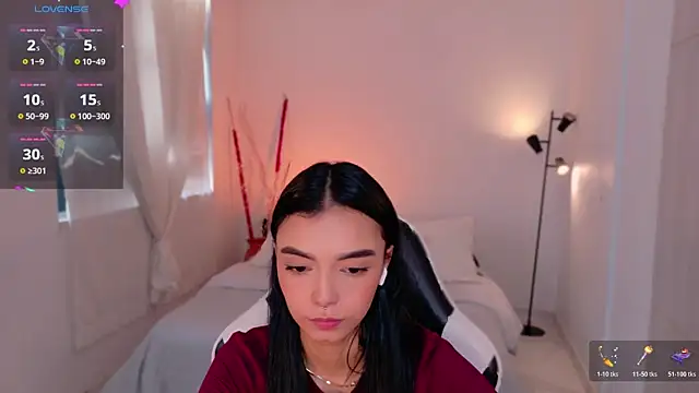 AnabelWolf online show from 15, 12, 2025