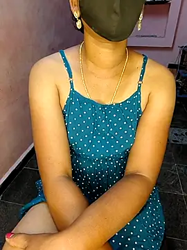 Tamil Shalini Lustyy online show from 24, 10, 2025