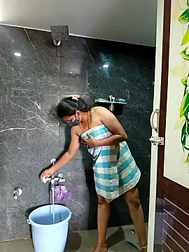 Tamil Shalini Lustyy online show from 26, 2, 2026