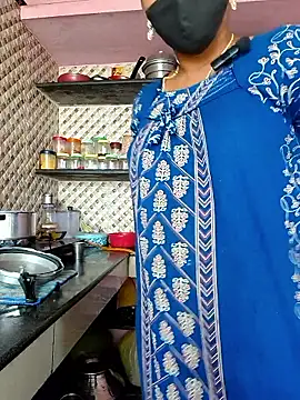 Tamil Shalini Lustyy online show from 26, 10, 2025