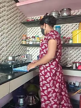 Tamil Shalini Lustyy online show from 23, 10, 2025