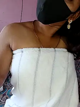 Tamil Shalini Lustyy online show from 16, 10, 2025