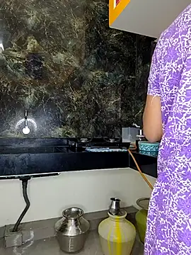 Tamil Shalini Lustyy online show from 23, 11, 2025