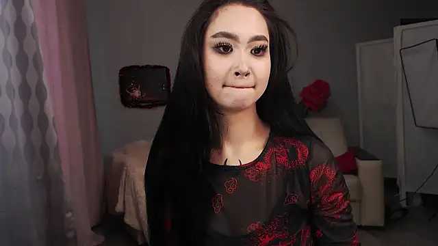 NamiLoveRoom online show from 25, 12, 2024