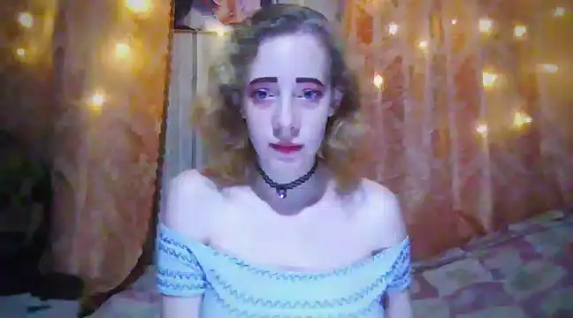 Snapshot of MelxMellie chatting on 6, 1, 2025 MelxMellie online show from 6, 1, 2025