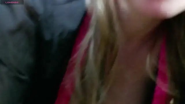 Snapshot of Mikki5P chatting on 16, 2, 2025 Mikki5P online show from 16, 2, 2025