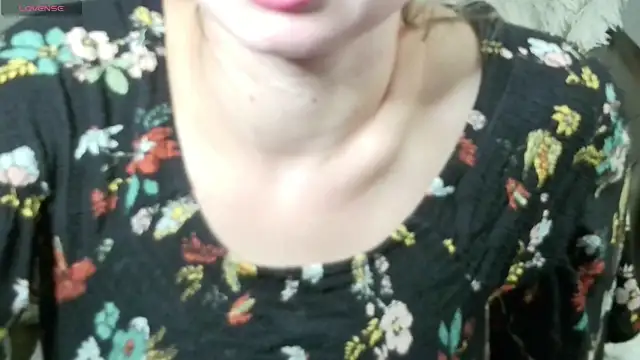 Snapshot of Mikki5P chatting on 29, 9, 2025 Mikki5P online show from 29, 9, 2025