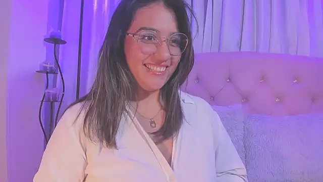 Pandoracherry online show from 4, 12, 2025