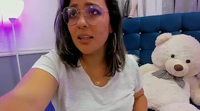 Snapshot of Pandoracherry chatting on 15, 2, 2025 Pandoracherry online show from 15, 2, 2025