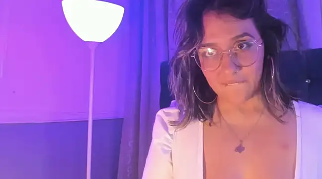 Snapshot of Pandoracherry chatting on 4, 2, 2025 Pandoracherry online show from 4, 2, 2025