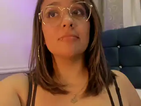 Snapshot of Pandoracherry chatting on 17, 3, 2025 Pandoracherry online show from 17, 3, 2025