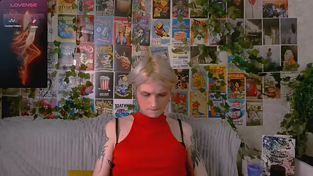 Snapshot of Simona_Rain chatting on 13, 10, 2025 Simona Rain online show from 13, 10, 2025